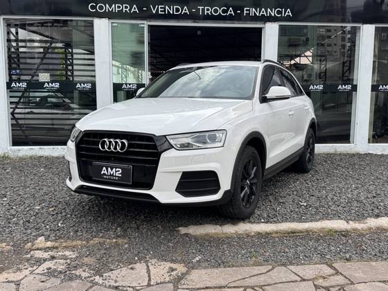 AUDI Q3 1.4 TFSI AMBIENTE GASOLINA 4P S TRONIC